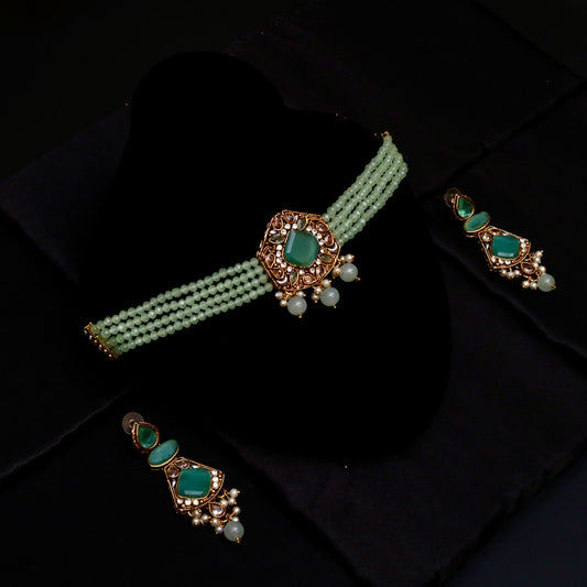 Zeenat Classic Choker Set