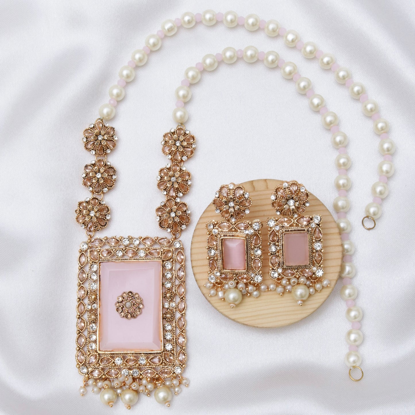 Victorian Egyptian Maala Set