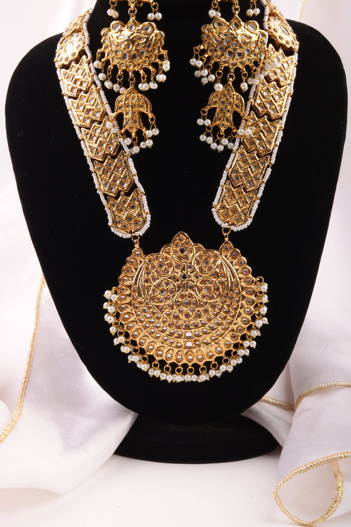 Noor-e-Zar Set
