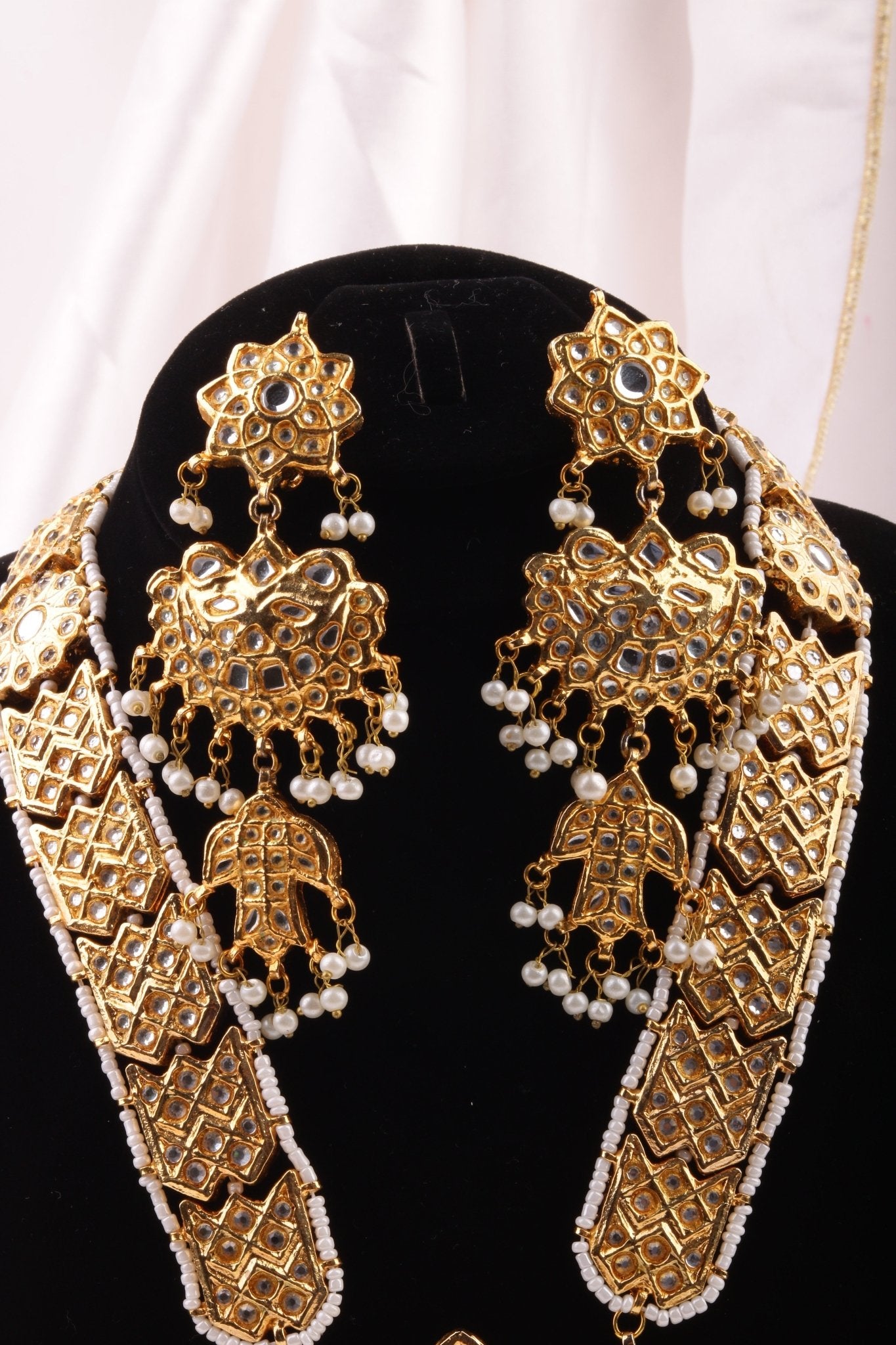 Noor - e - Zar Set - Riwaaj