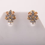Load image into Gallery viewer, Timeless Pearl Studs
