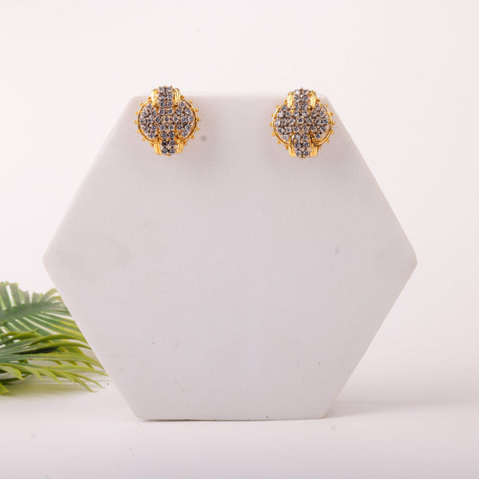 Classic Zircon Spark Studs