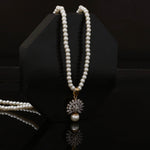 Load image into Gallery viewer, Zarqoon Pendant
