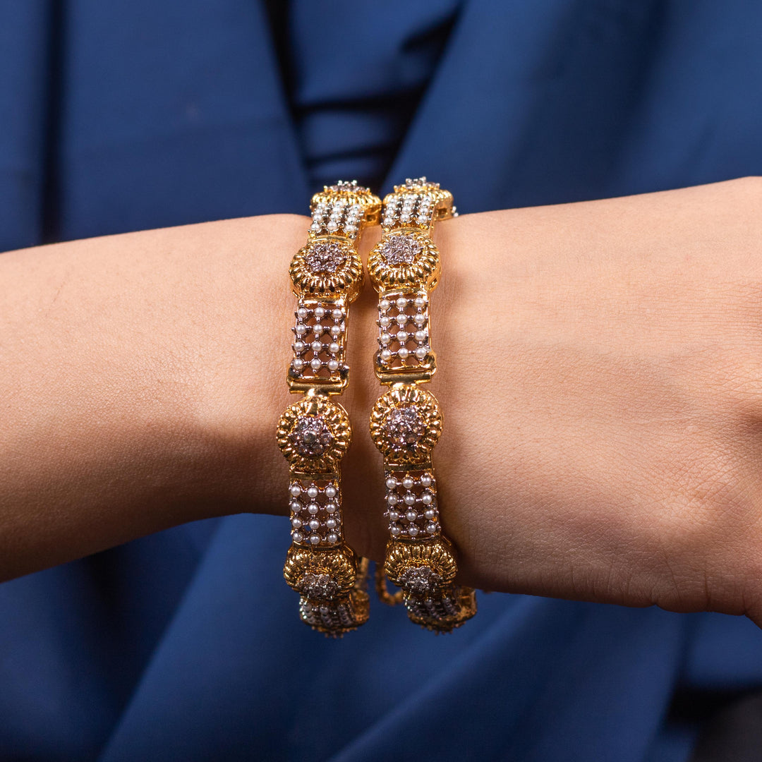 Stone Circle Bangle Pearl