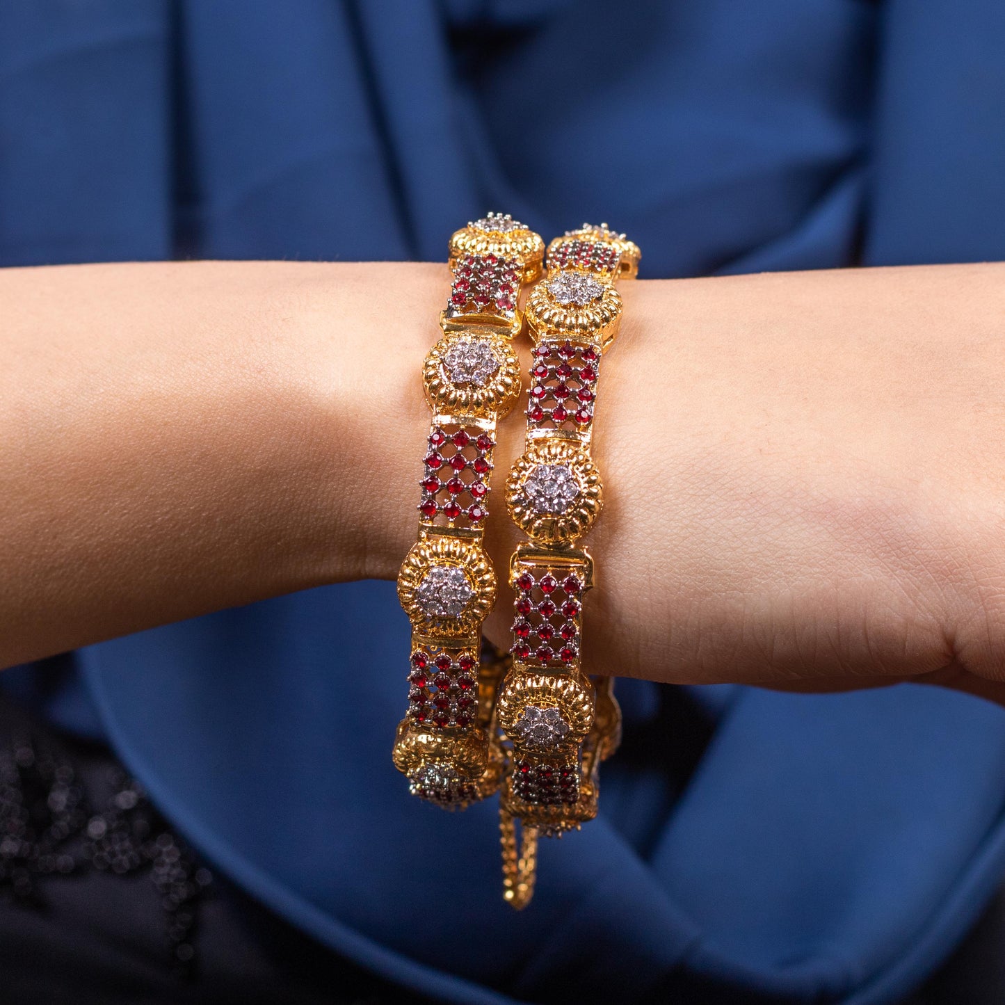 Stone Circle Bangle Red