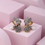 Load image into Gallery viewer, Parrot Earring
