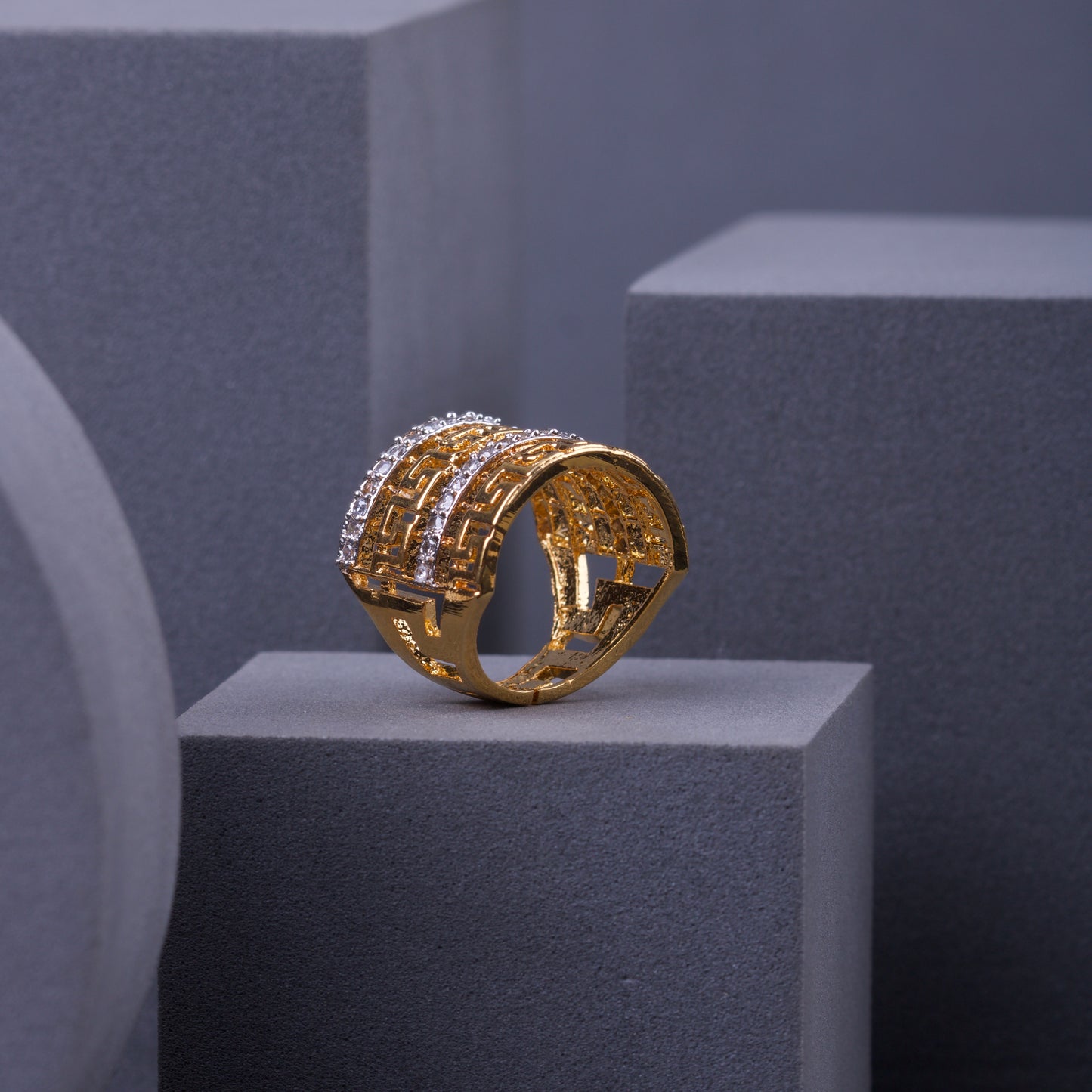 Zircon Grid Ring