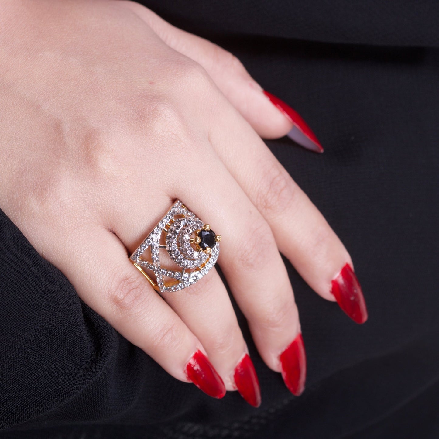 Crown Cut Ring - Riwaaj