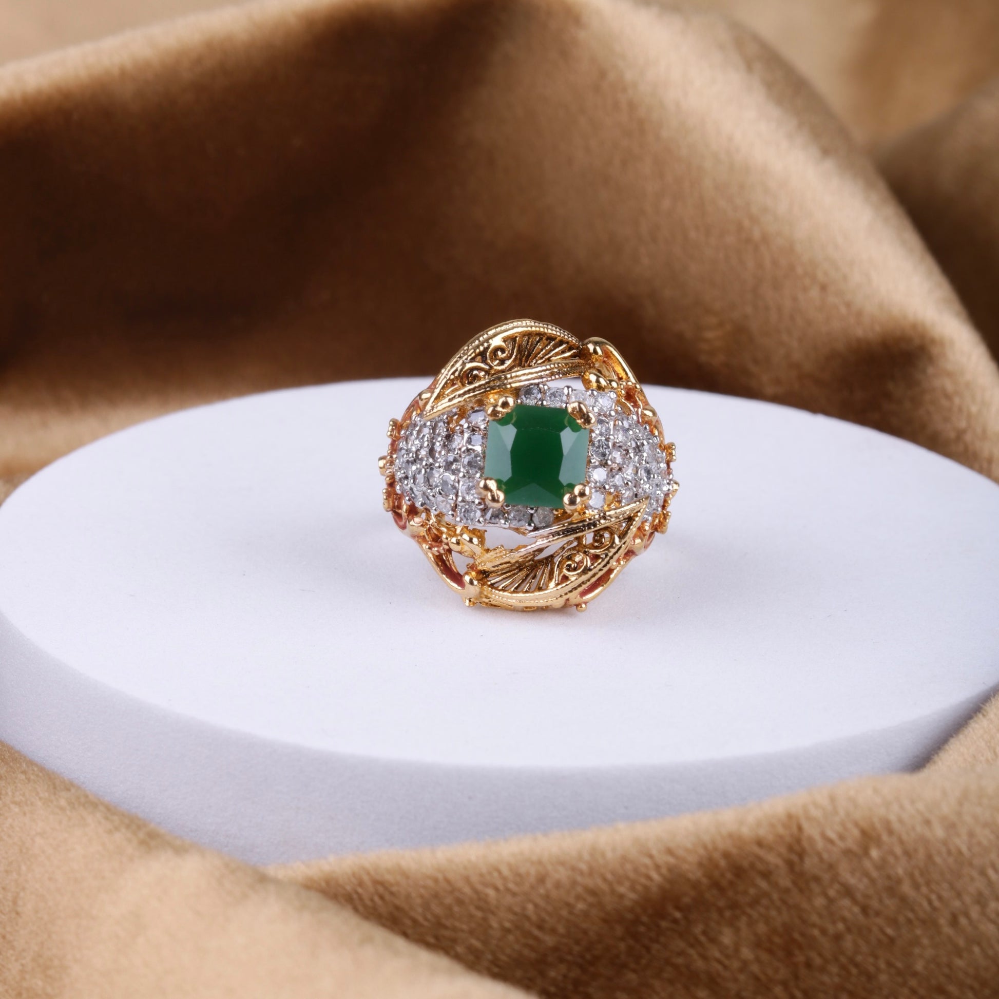 Queen Rings - Riwaaj
