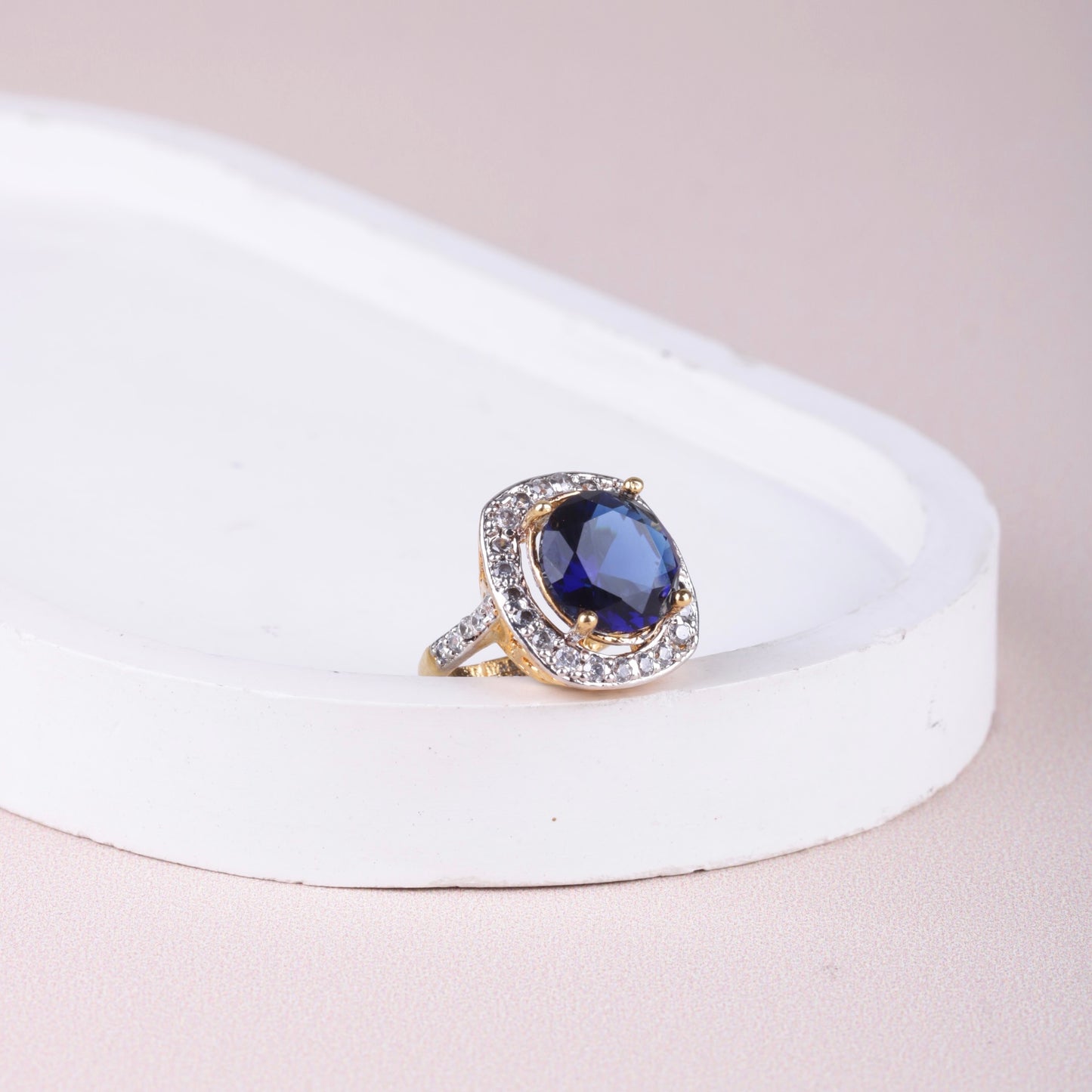 Delicated Ring - Riwaaj