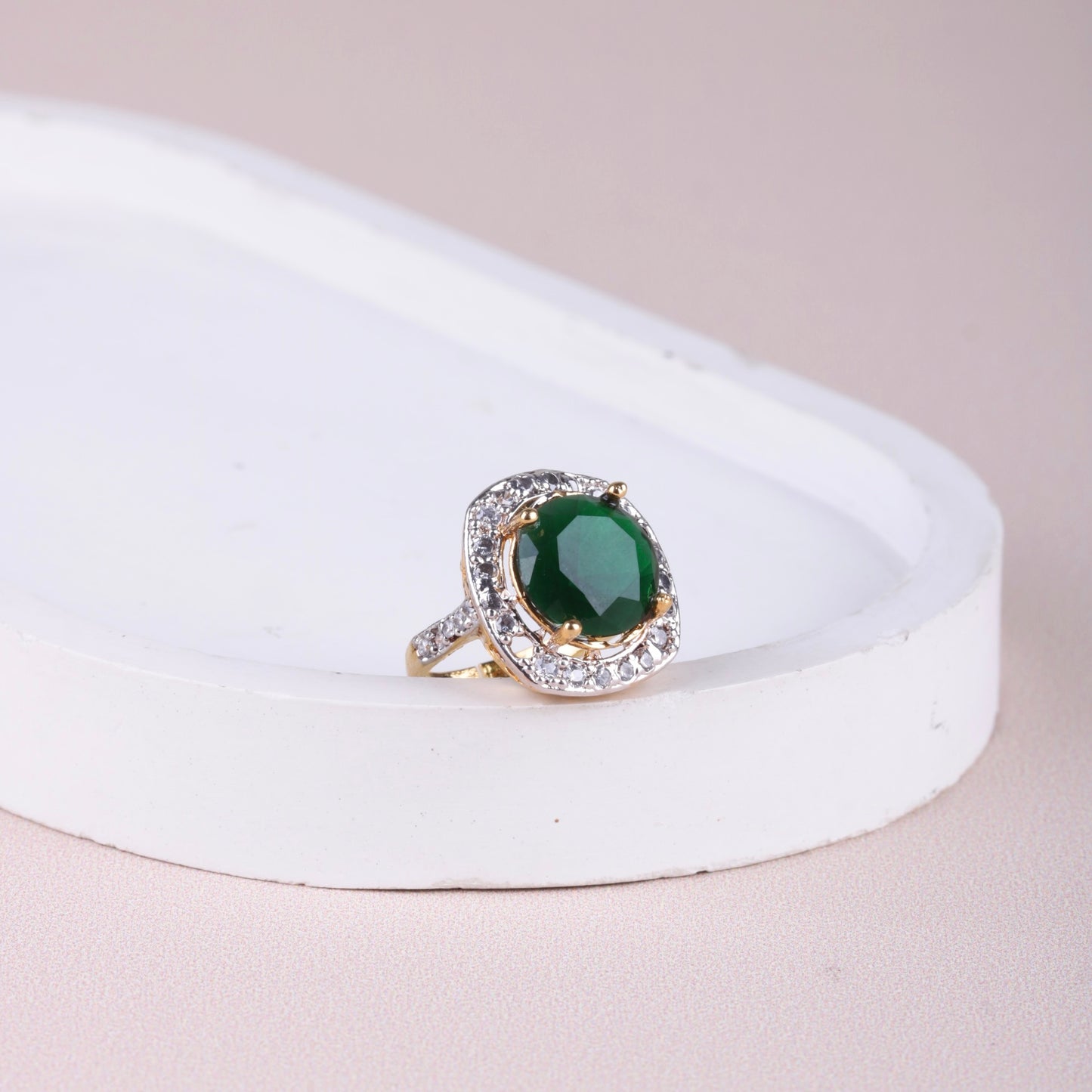 Delicated Ring - Riwaaj