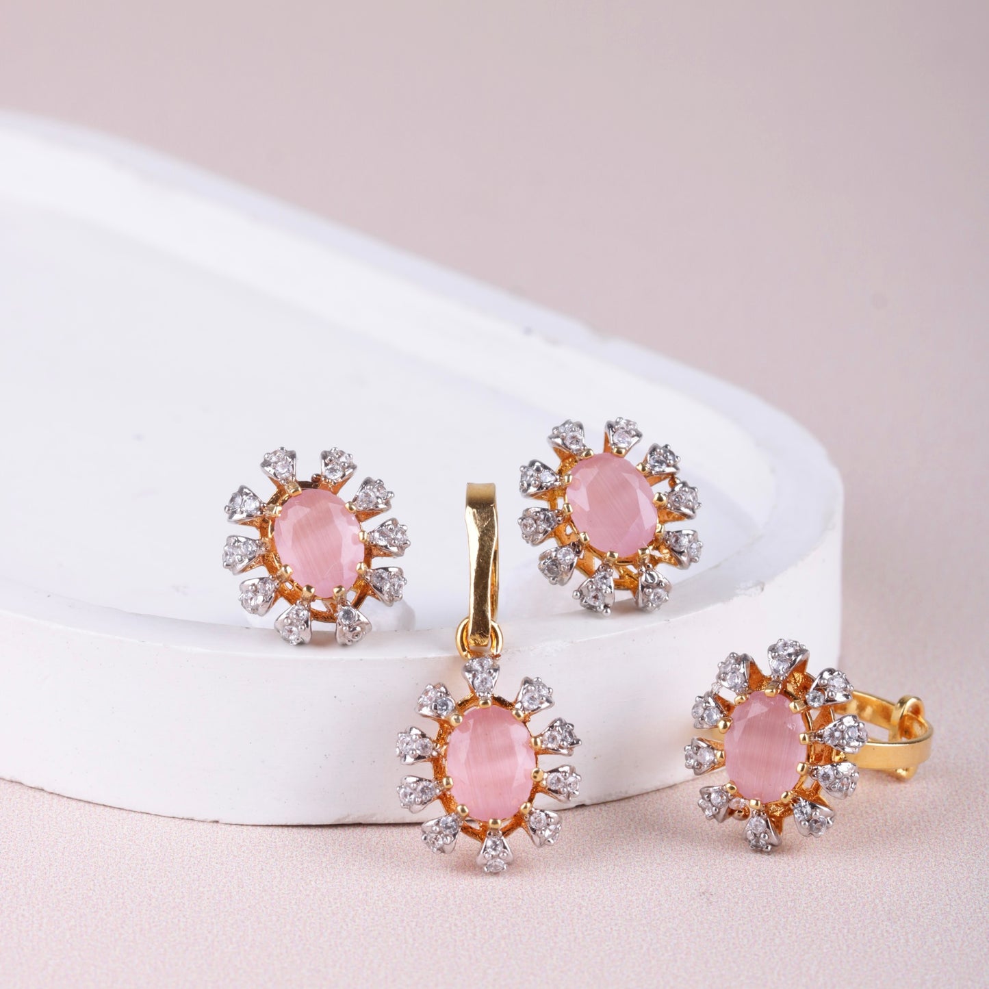 Cubic Flower Locket Set - Riwaaj