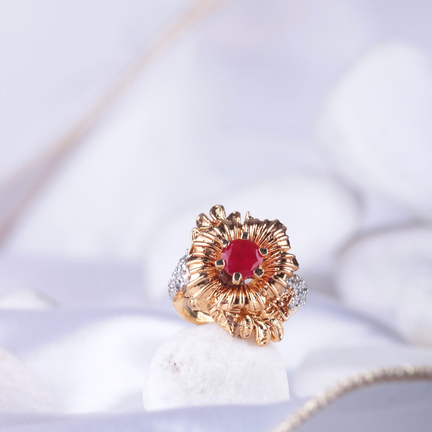 Cubic Flower Ring - Riwaaj