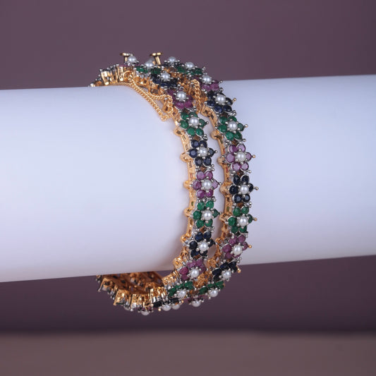 Premium Zirconia Flower Bangle