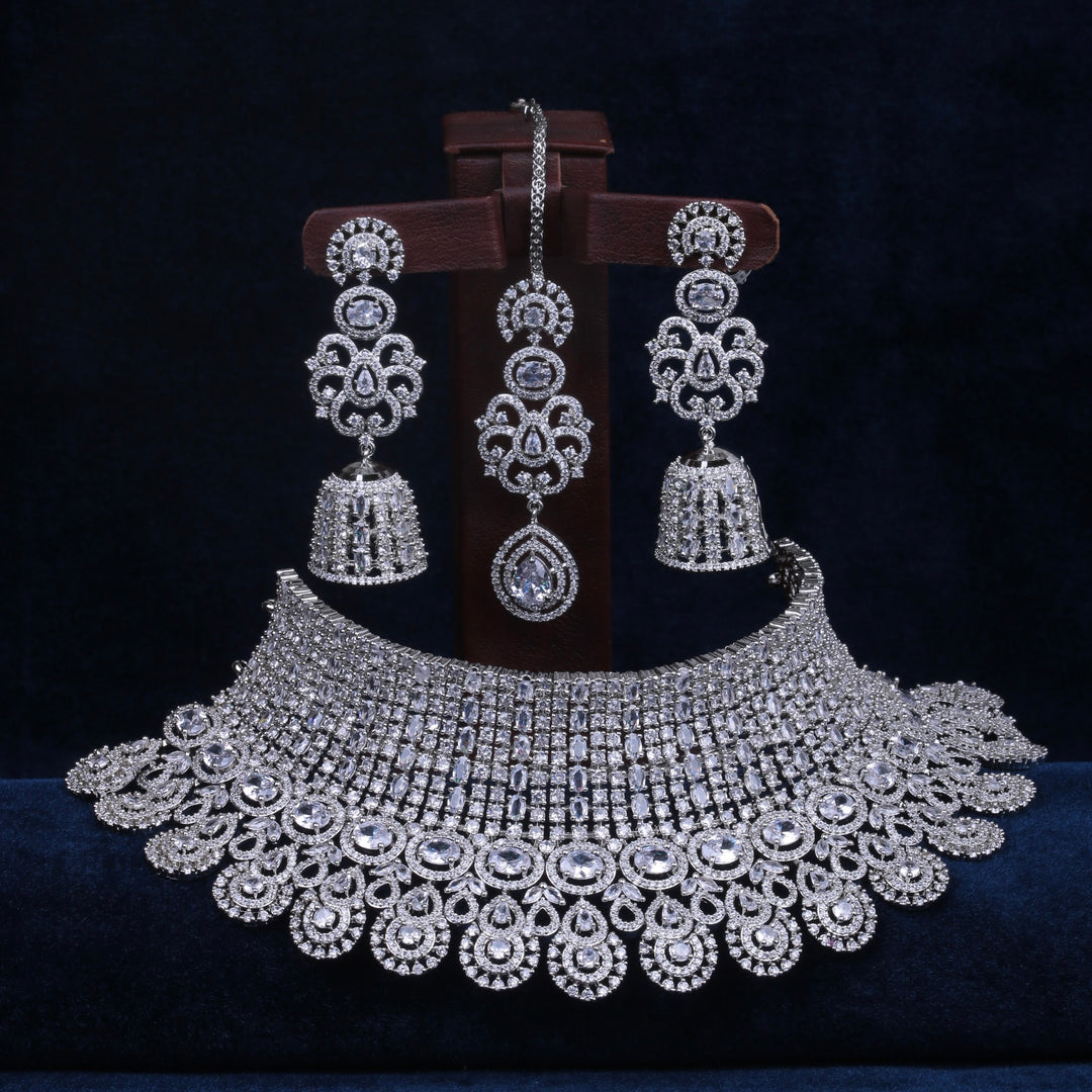 Exquisite Diamond-Inspired Bridal Set – 22K Silver Plated