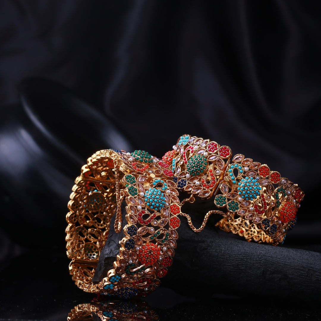 Navarttan Viraasat Bangles