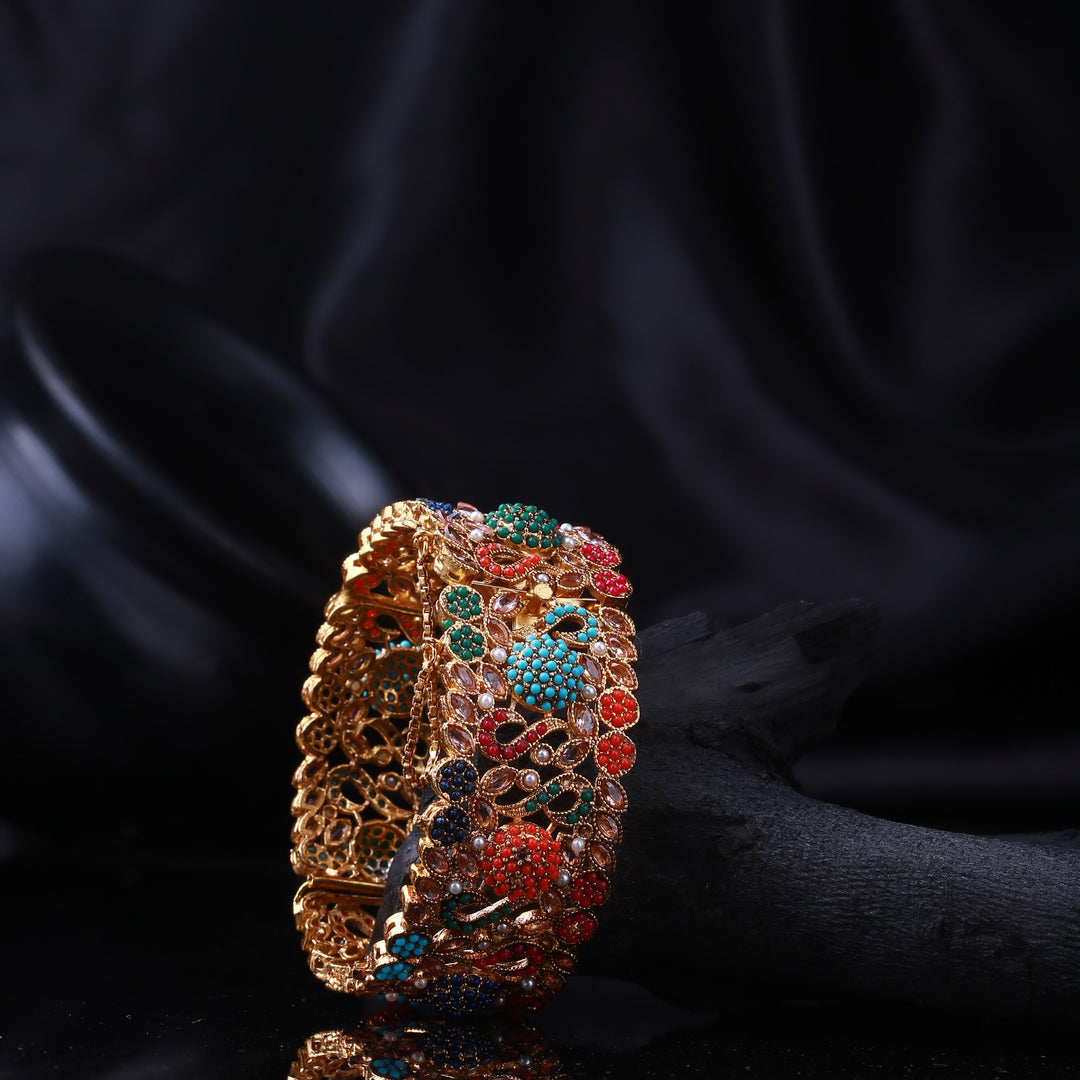 Navarttan Viraasat Bangles