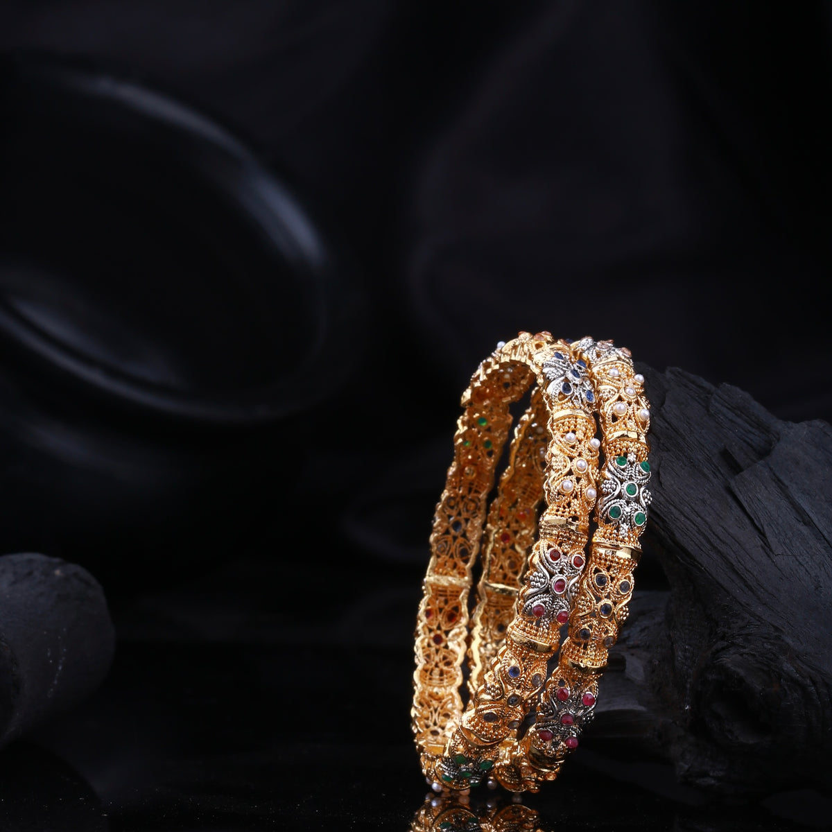 Noor - e - Riwaaj Pair Bangle - Riwaaj