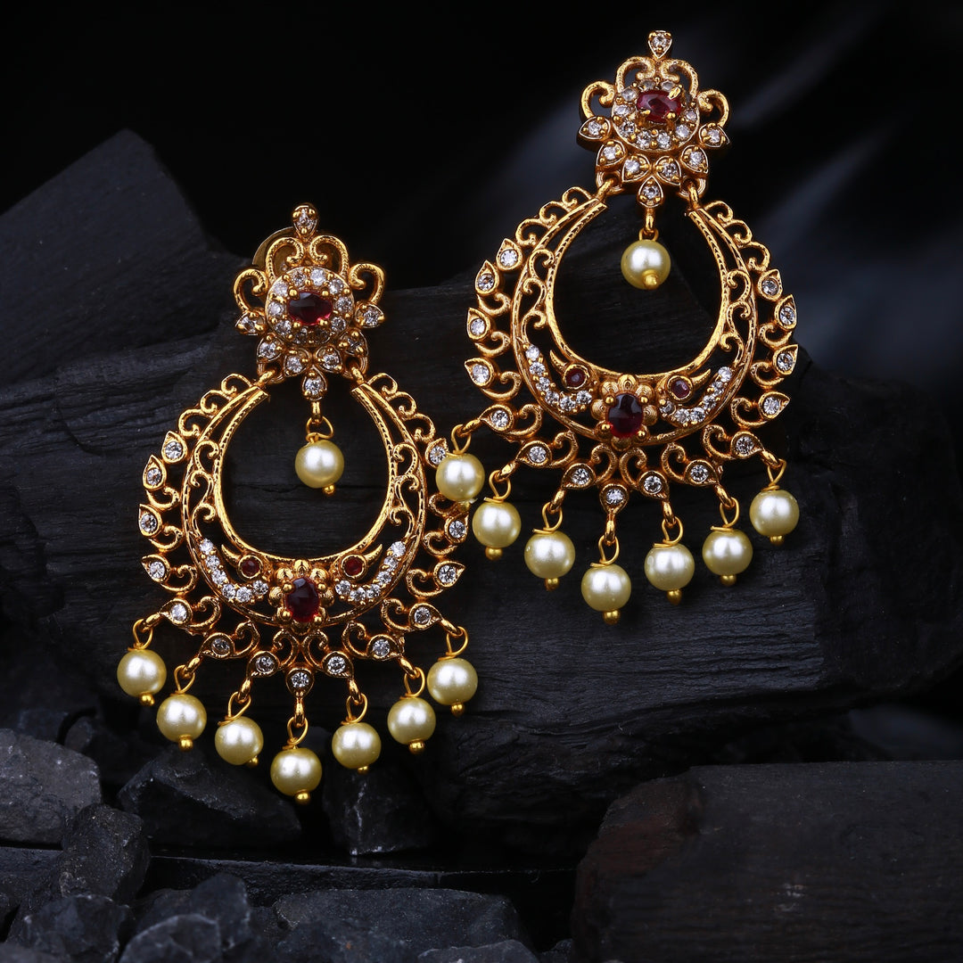 Zeenat-e-Taaj Earrings