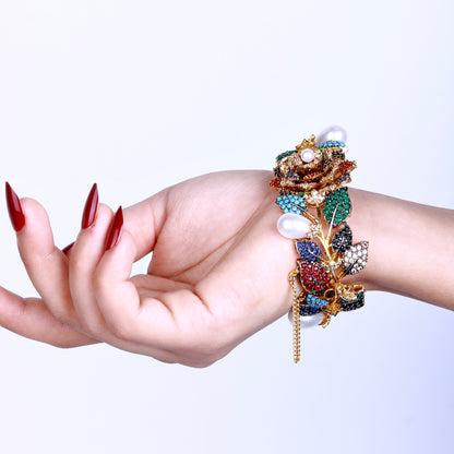 Navarttan Blossom Cuff