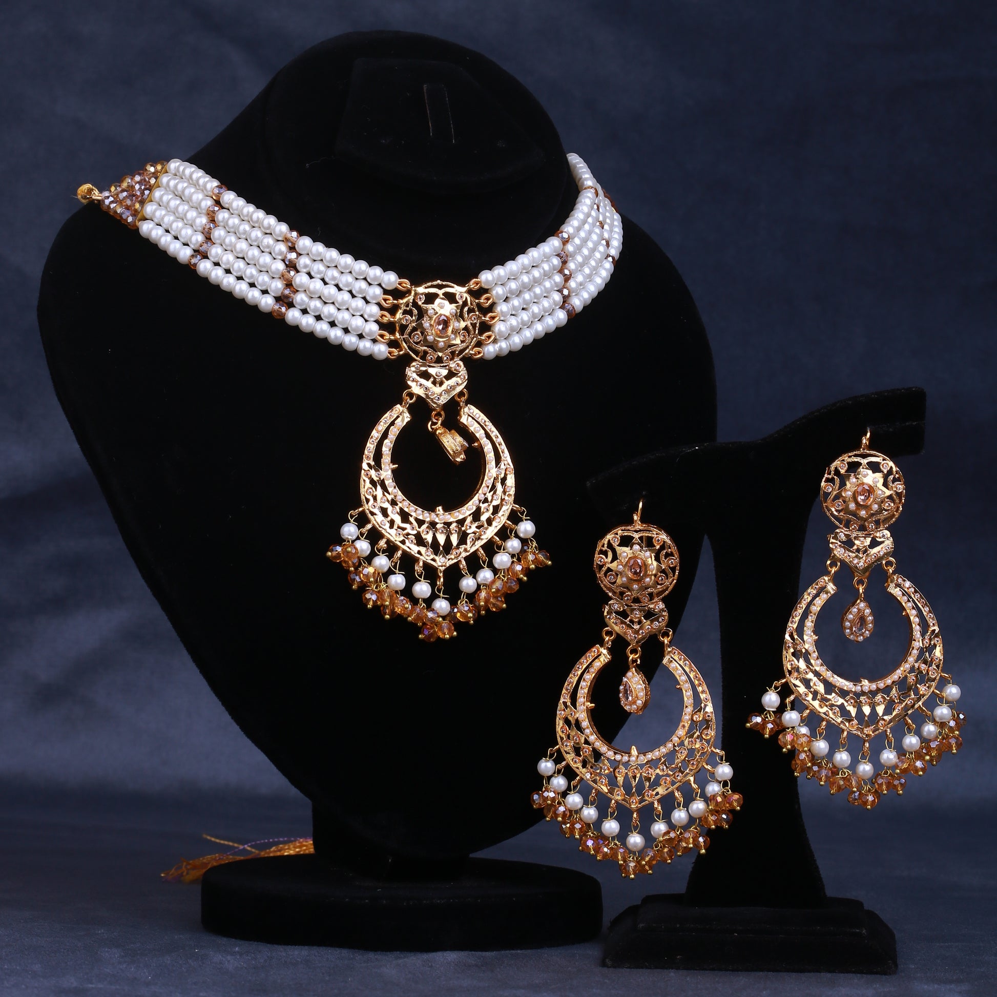 Mehrab Traditional Set - Riwaaj