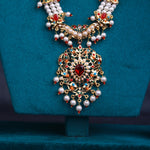 Load image into Gallery viewer, Zareen Mahal Jewellery Set
