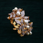 Load image into Gallery viewer, Premium Silver Pearl Bangle Single
