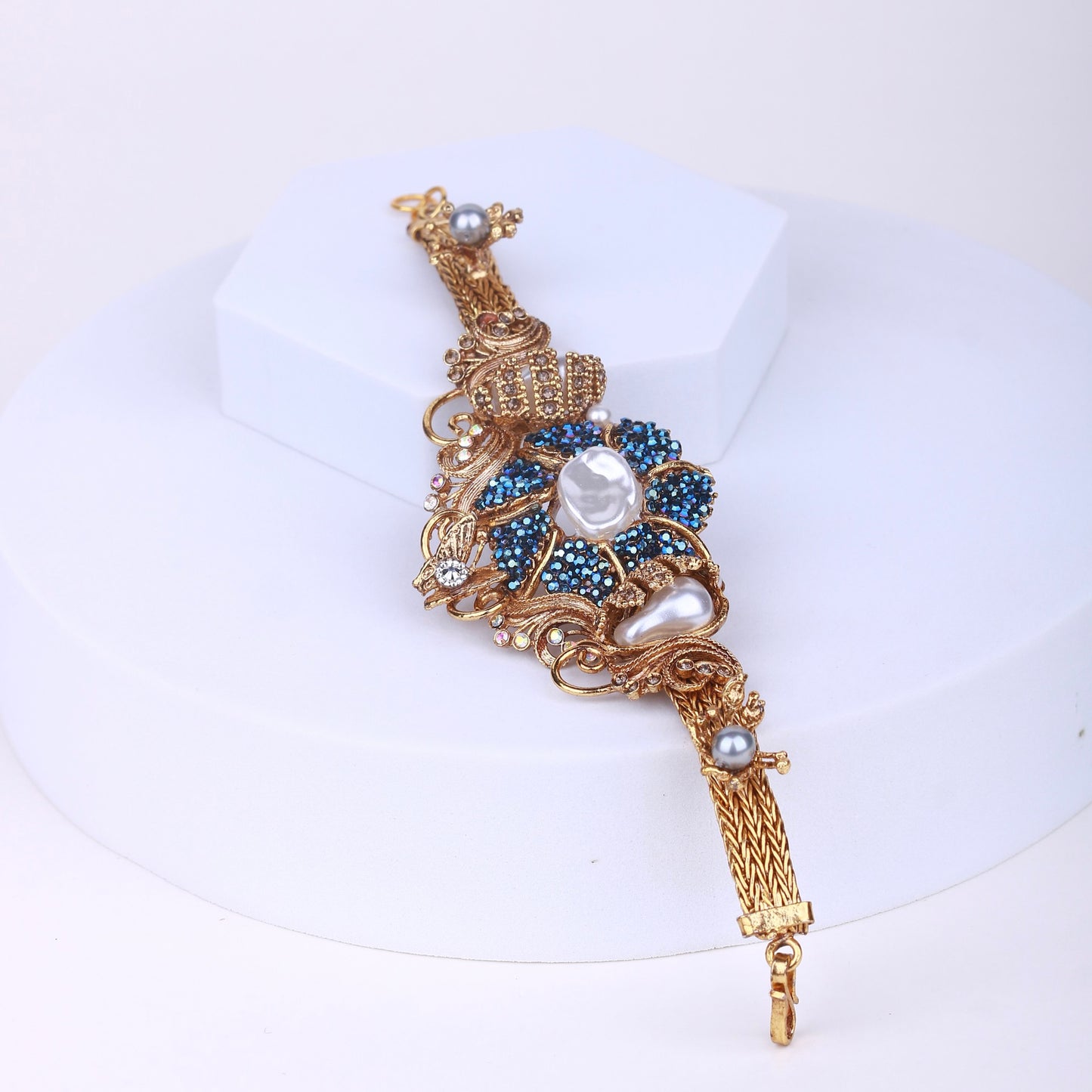 The Charmora Bracelet