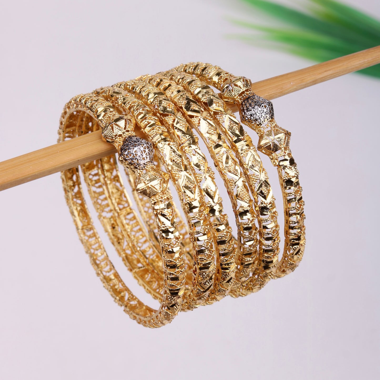 Noor-e-Zewar – 22K Gold Polish Bangles