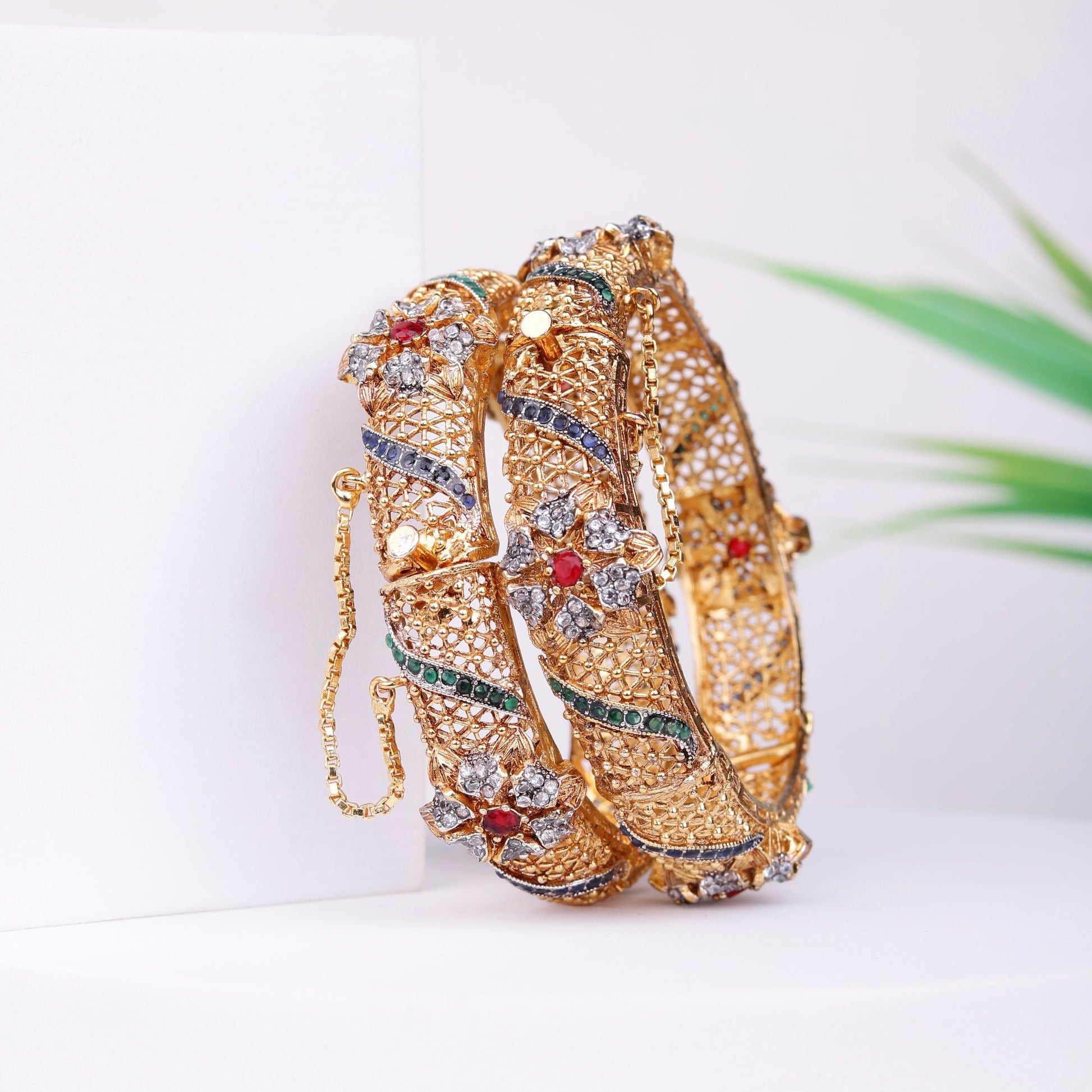 Set of 2 Lakshmi Bangles - Riwaaj