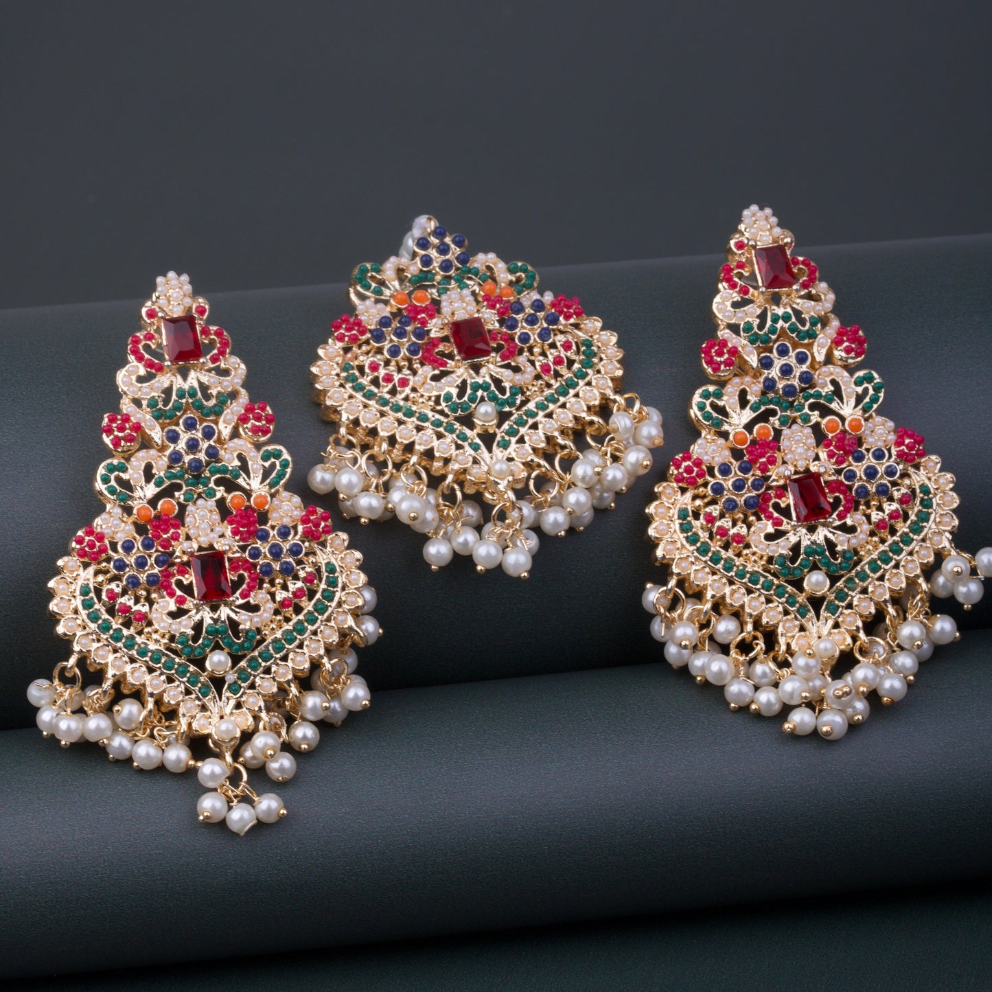 Encrusted Navratan Necklace Set