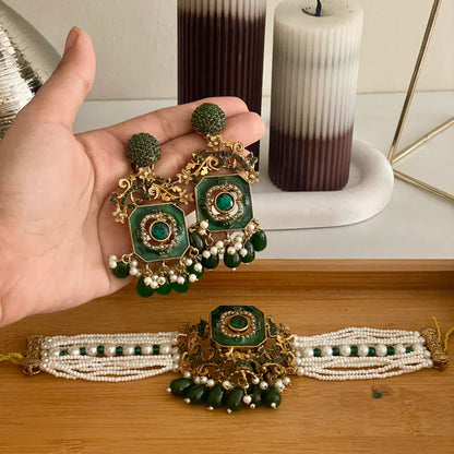 Naureen Half Choker Set