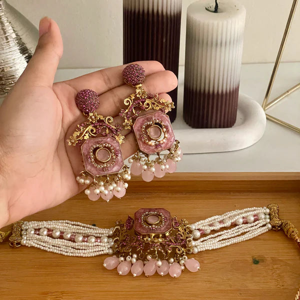 Naureen Half Choker Set