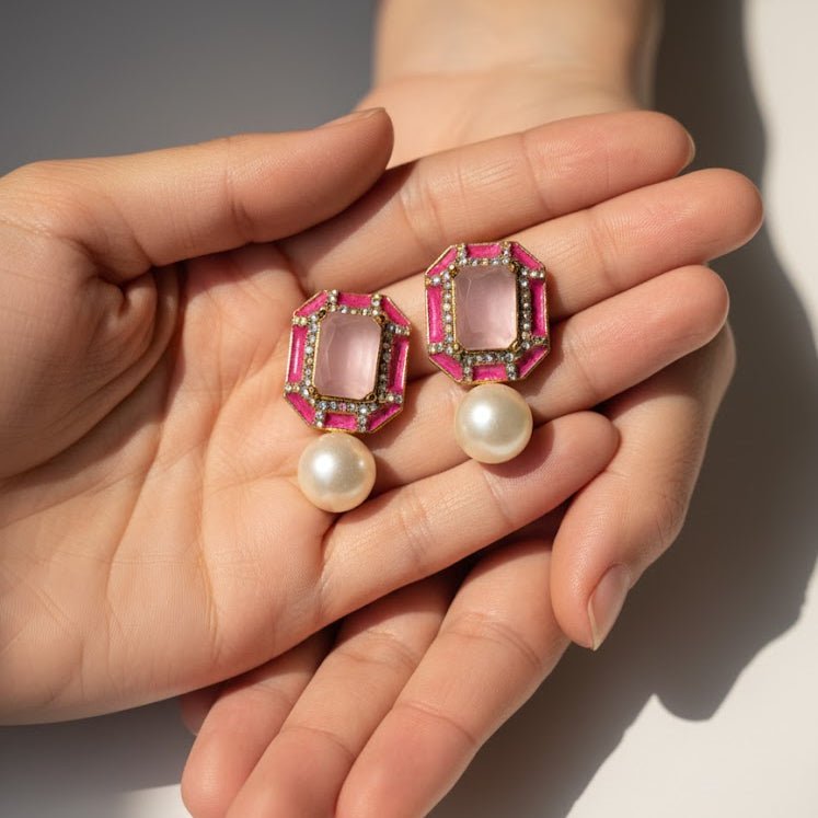 Sadaf Glow Studs - Riwaaj