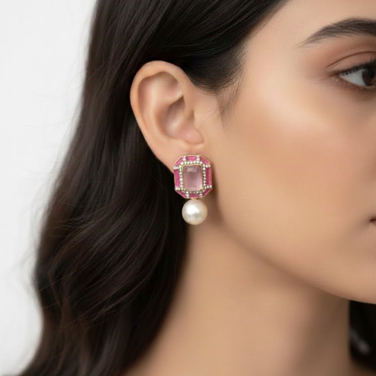 Sadaf Glow Studs - Riwaaj