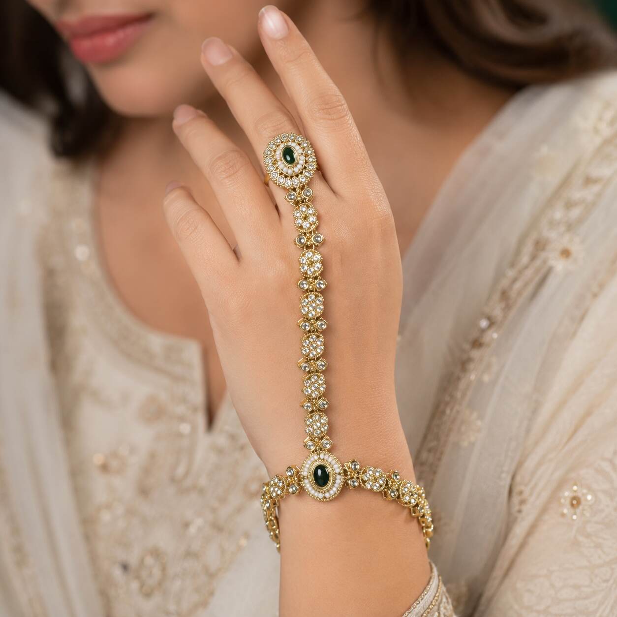 Sabz Noor Dark Green Kundan Pearl Hathphool 2