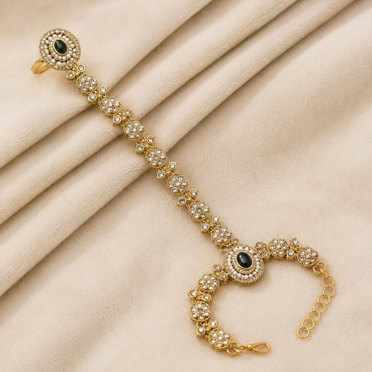 Sabz Noor Dark Green Kundan Pearl Hathphool 6