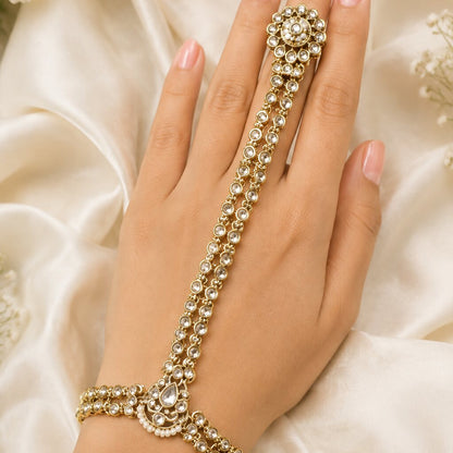 Aabroo Pearl Double Kundan Hathphool 1