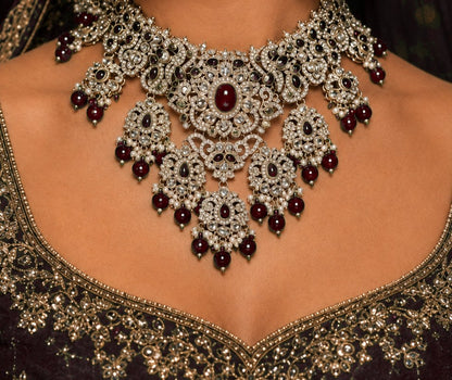 Noor-e-Mahal ruby red kundan necklace detail