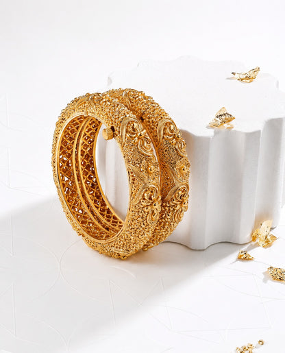 Royal Gold Kungun Kangan Pair