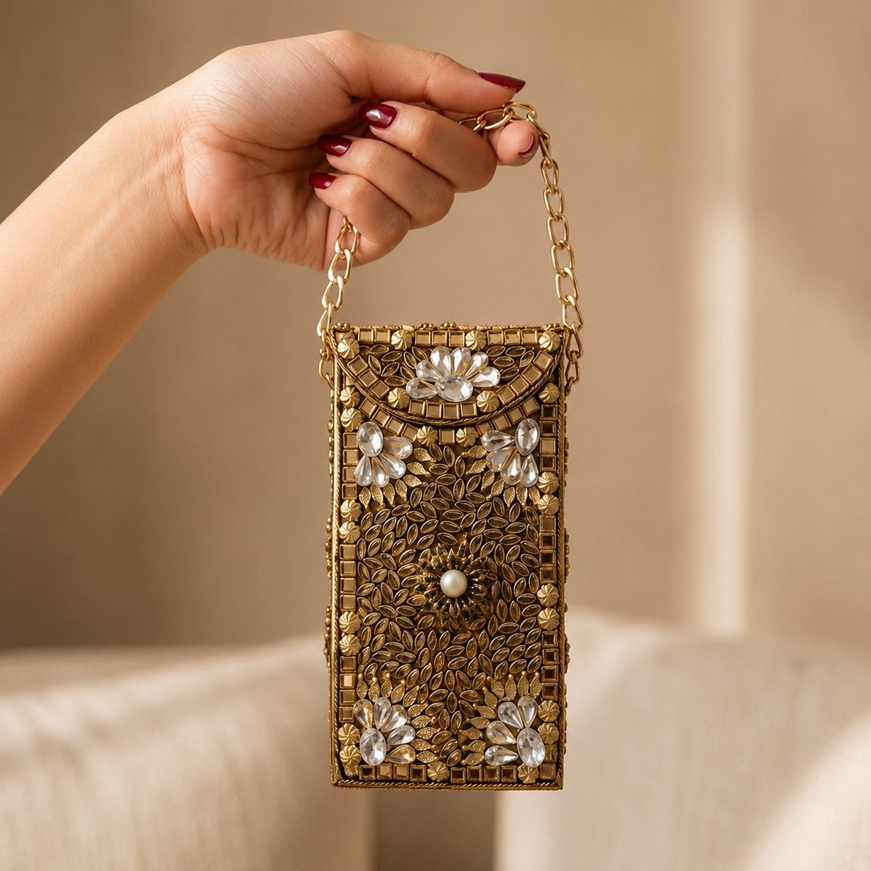 Kundan Gem Clutch – Bridal Evening Bag with Chain