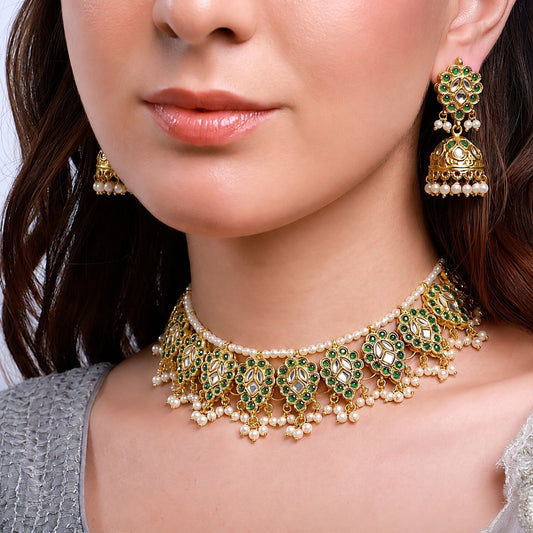 Emerald Glint Kundan Choker Set