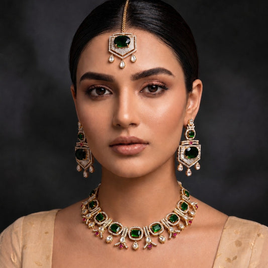 Emerald Green Polki Necklace, Earrings & Teeka Set