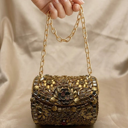Shahi Noor Kundan Clutch – Bridal Evening Bag with Chain - Riwaaj