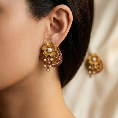 Vintage Bloom Crescent Earrings - Riwaaj