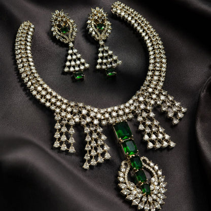 Emerald Zircon Silver Necklace Set