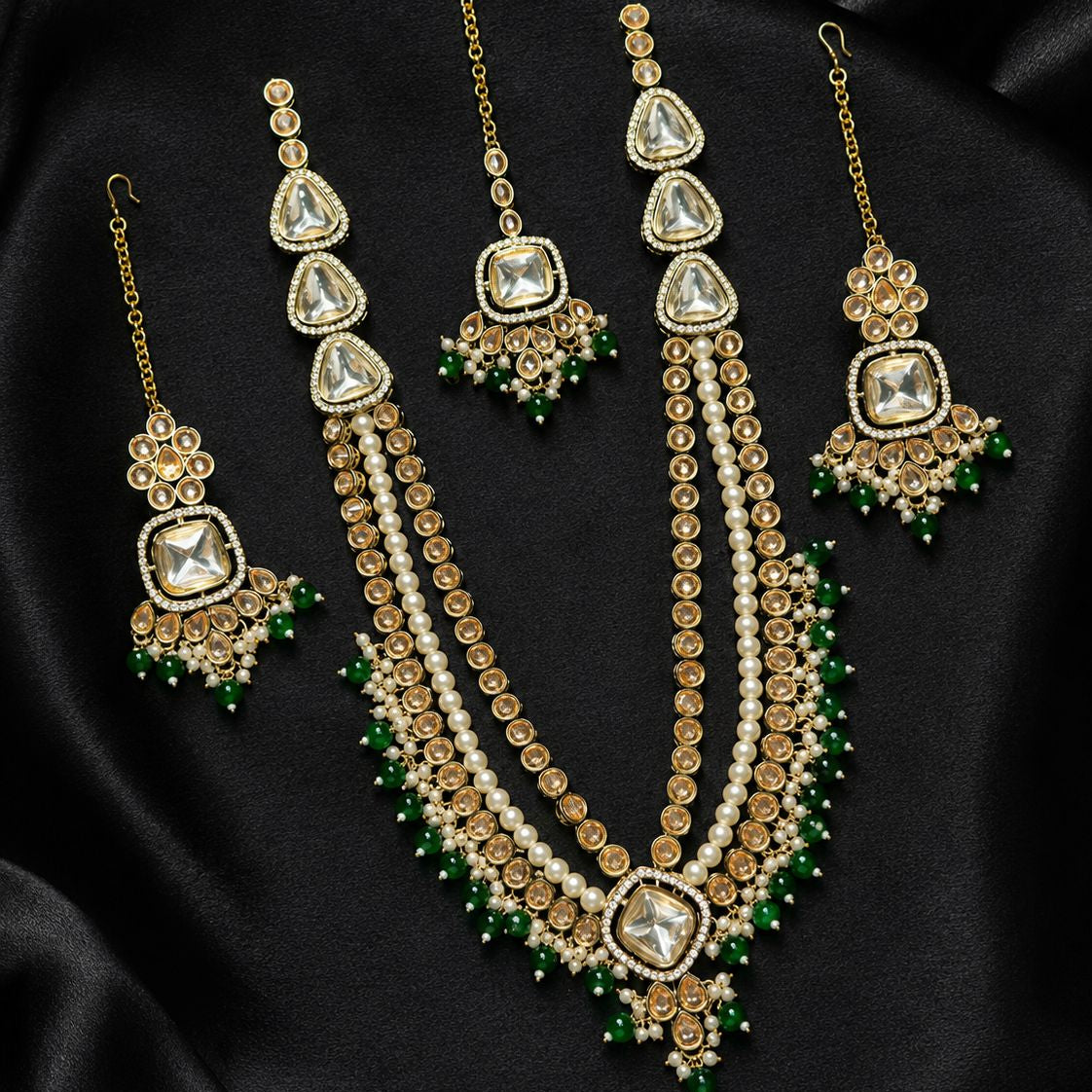 Kundan Pearl Mala Necklace Set with Teeka
