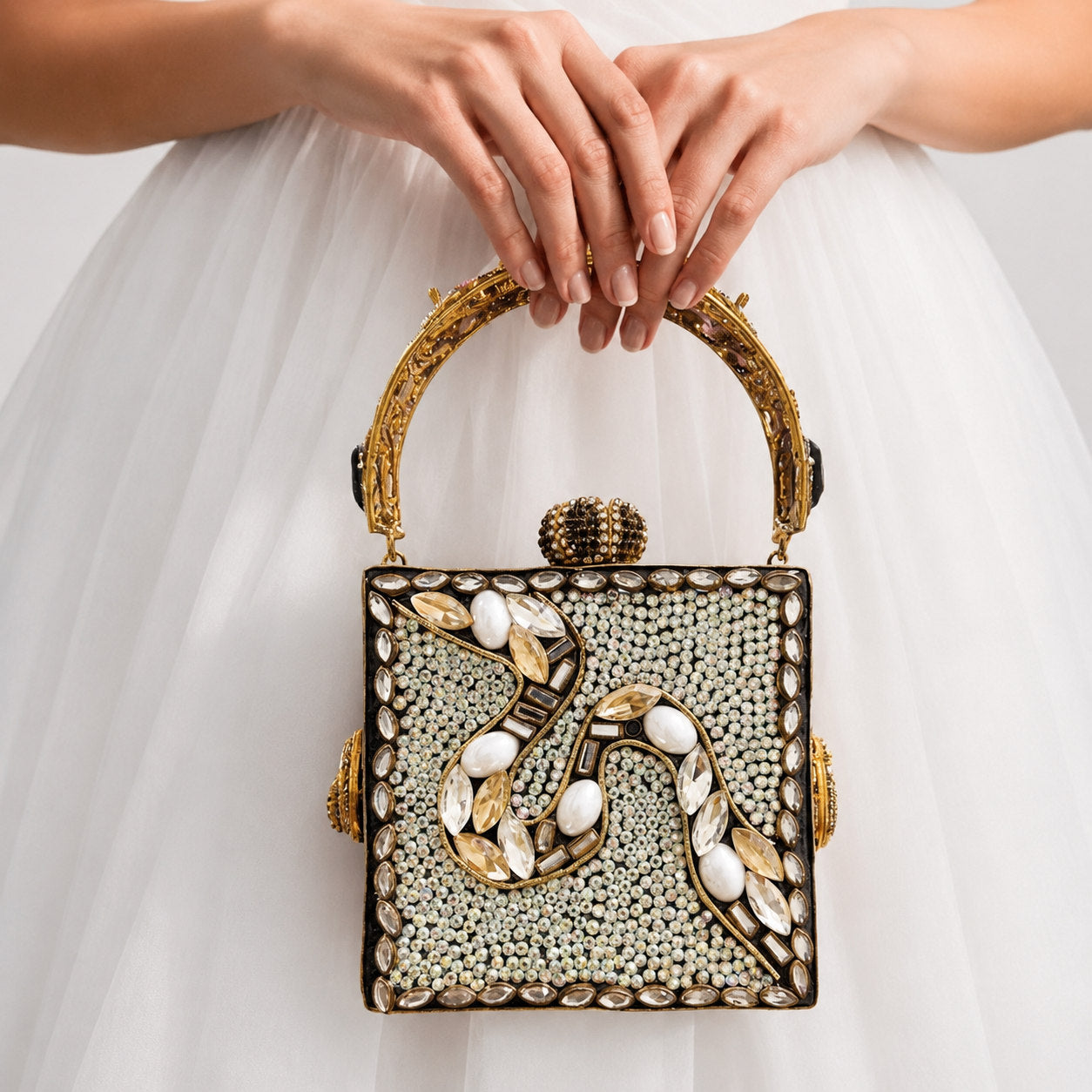 The Jewel Vault – Bridal Evening Handle Clutch Bag