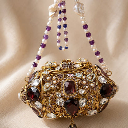 Shahi Noor Kundan Clutch – Bridal Evening Bag with Pearls