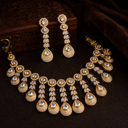 Sunehri Teardrop Necklace Set